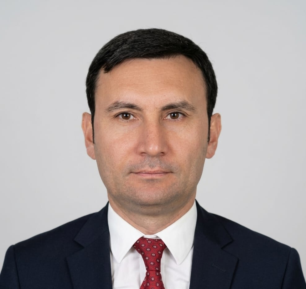 Ahmet
                                    DUT